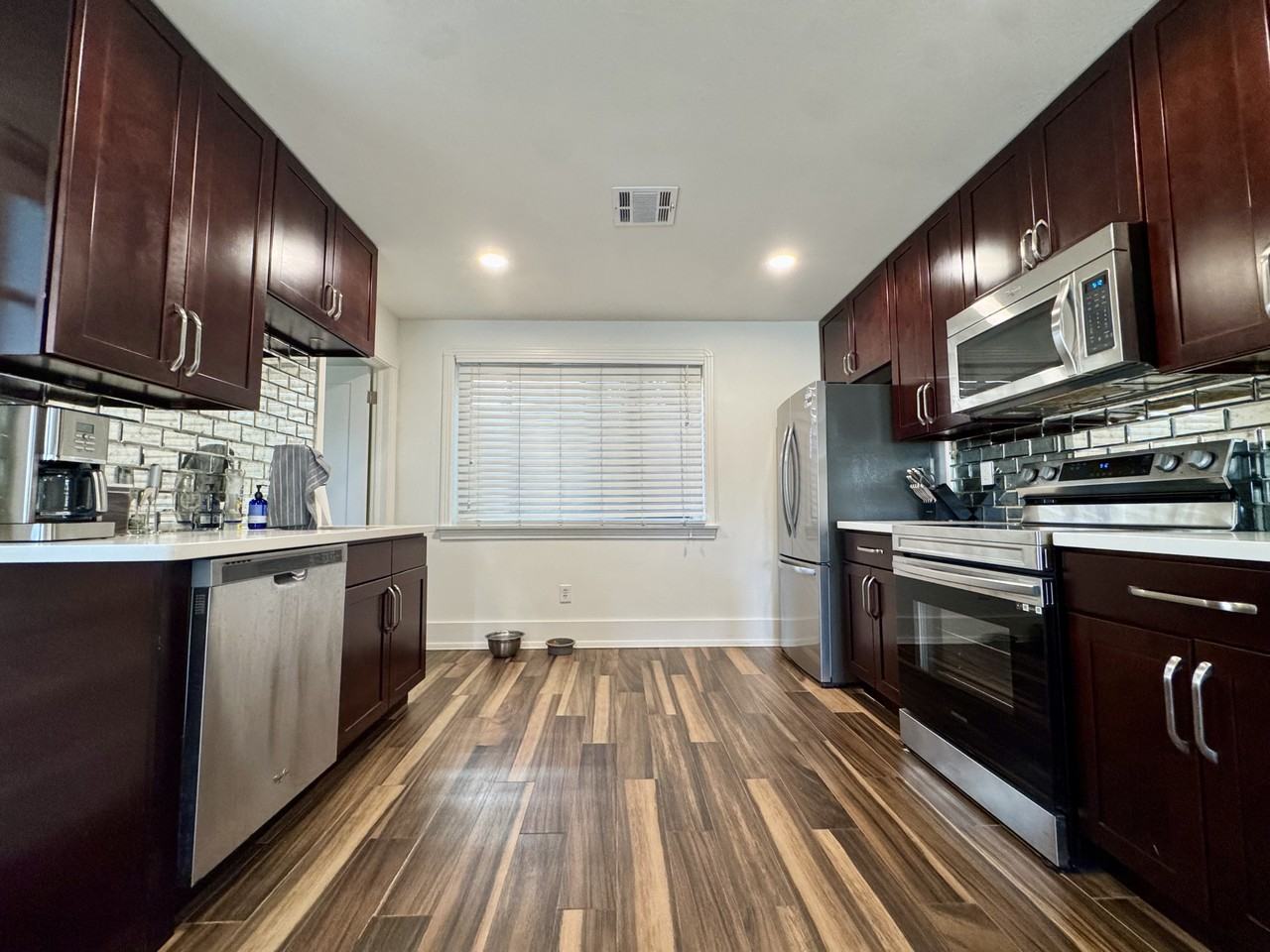 209 Aurora Ave #NA - Photo 3 of 26