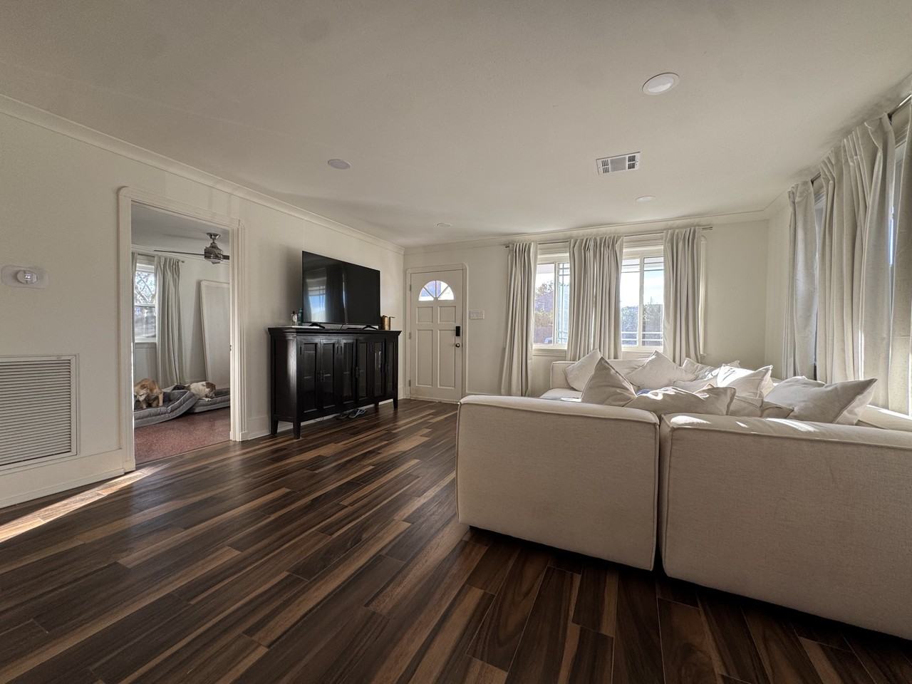 209 Aurora Ave #NA - Photo 4 of 26