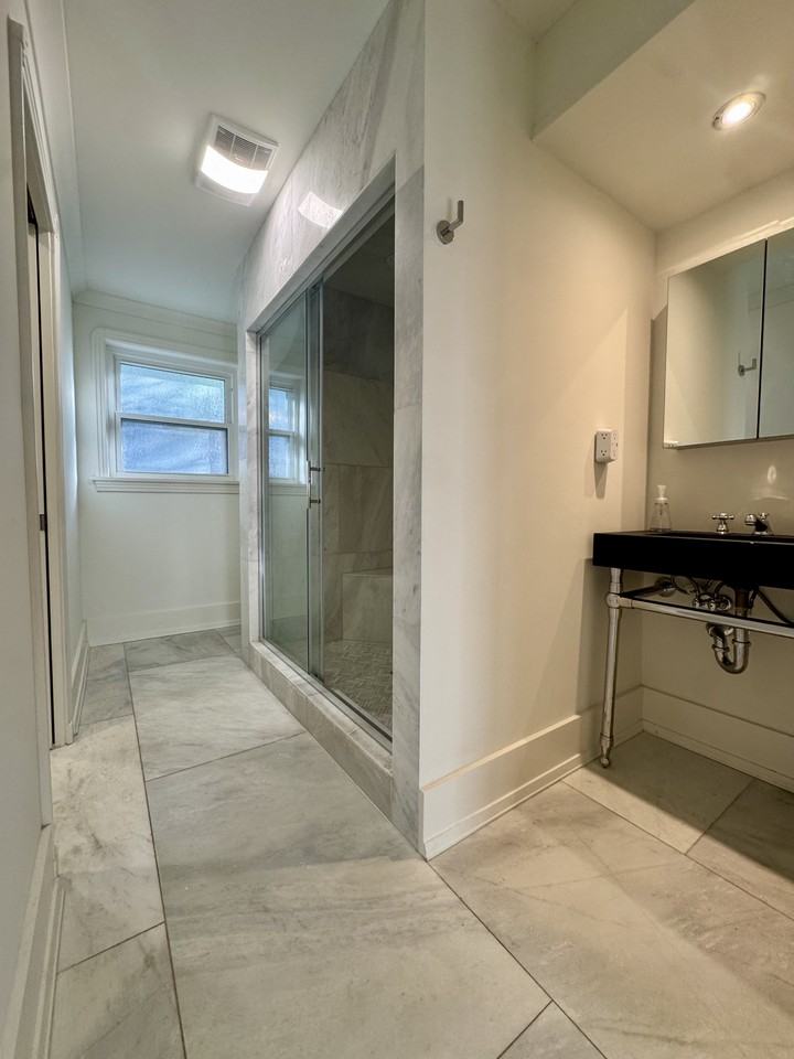 209 Aurora Ave #NA - Photo 7 of 26