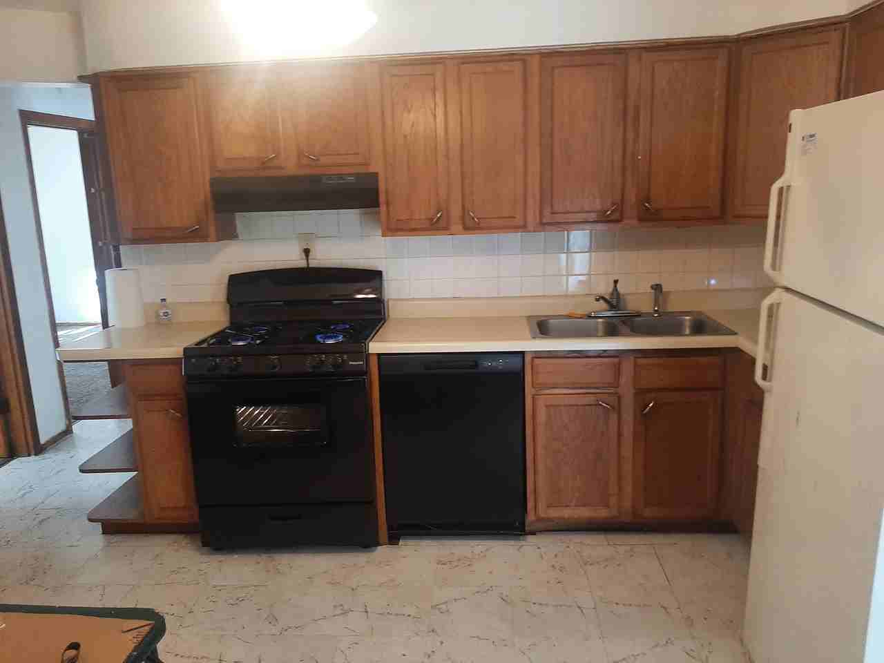 2565 Shirley Ave #NA - Photo 3 of 5