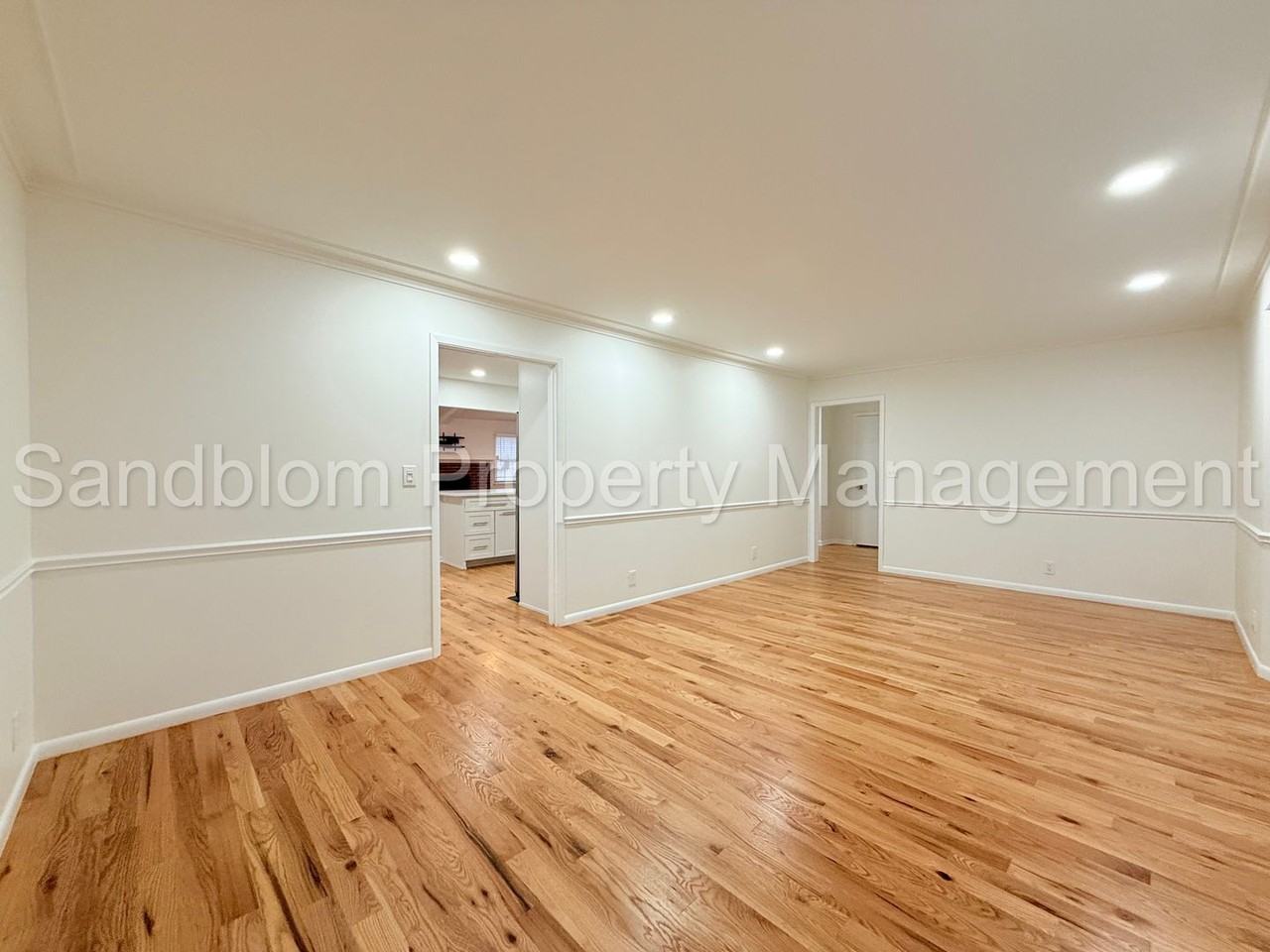 5153 S Marion Ave - Photo 6 of 32