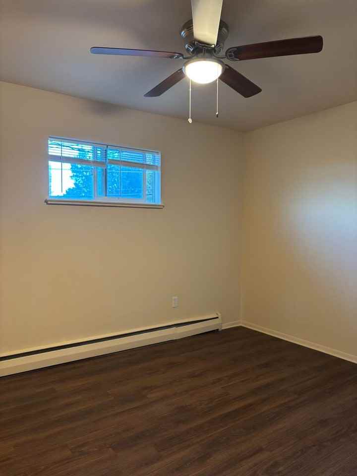 1416 Hoyt St - Photo 7 of 15