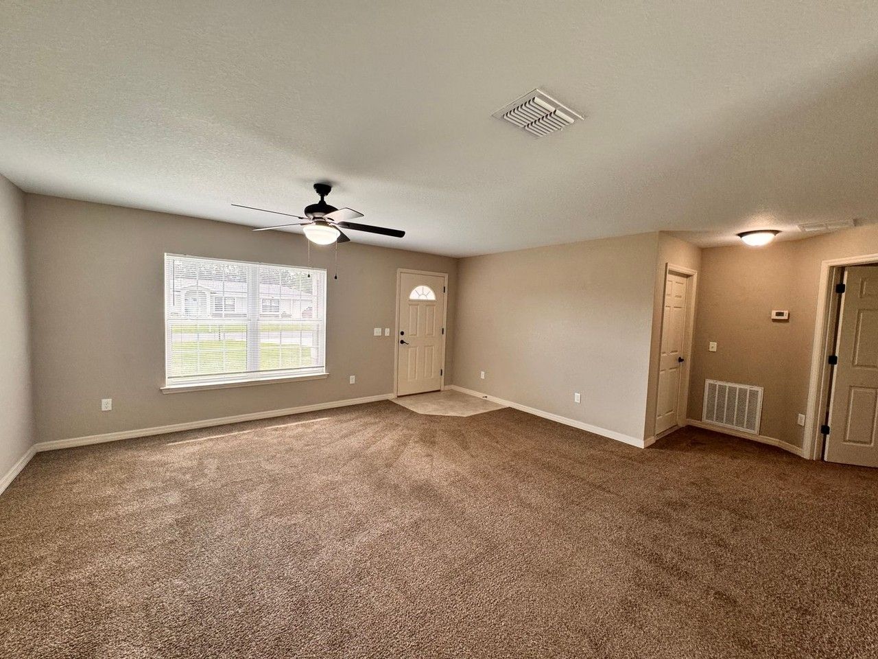 2715 Sw 153rd Ln - Photo 2 of 16