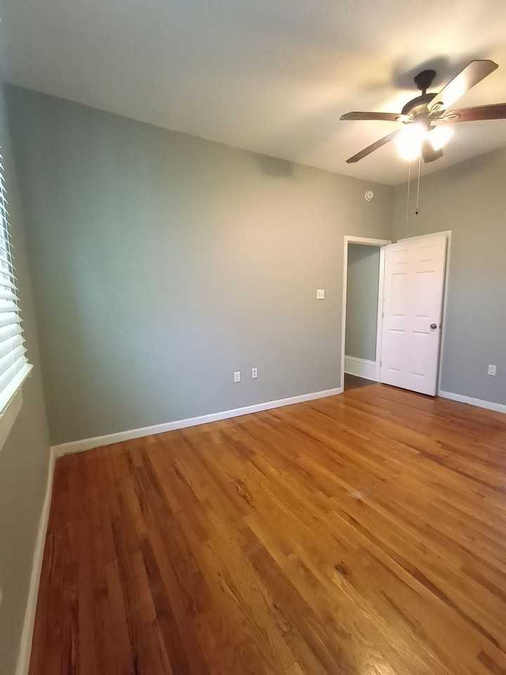 2826 Palmyra St - Photo 7 of 50