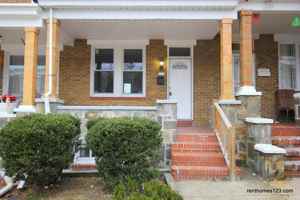 featured image of 2830 Pelham Ave
