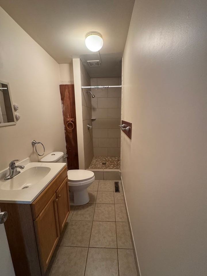 541 W End Ave - Photo 6 of 14