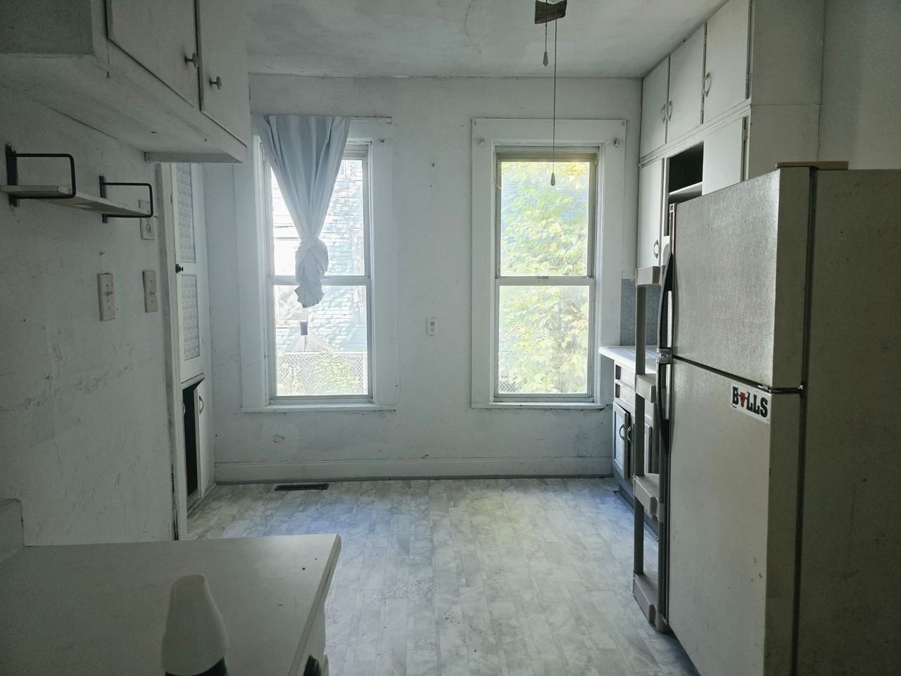 820 Prospect St - Photo 5 of 7