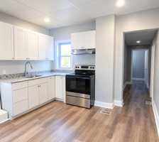 featured image of 207 Irving St