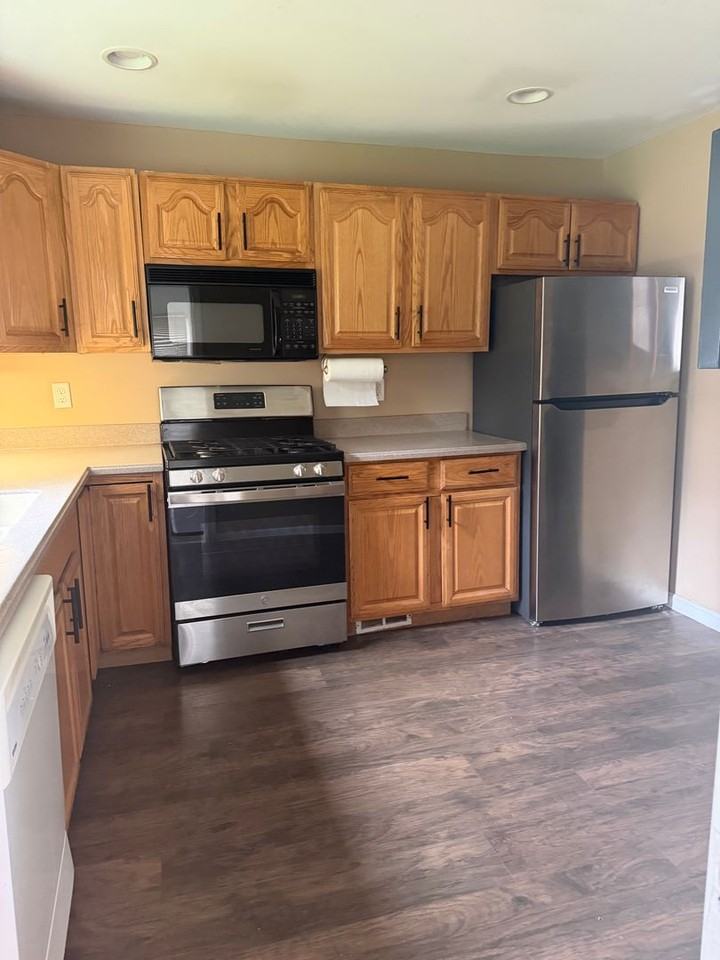 3040 Reeder Rd - Photo 2 of 9