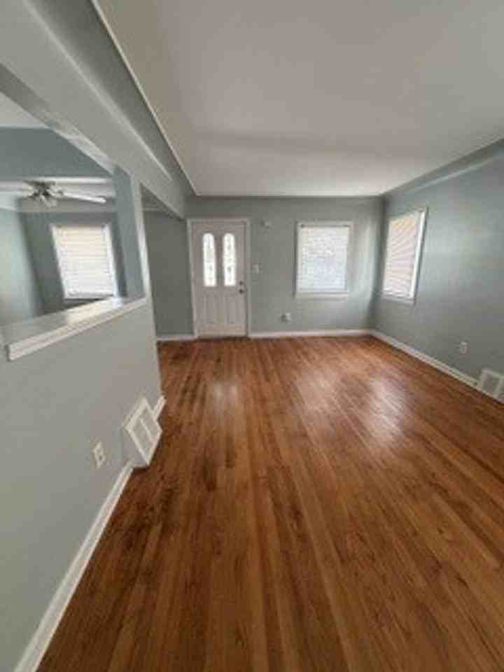 650 Lebaron Ave - Photo 3 of 12