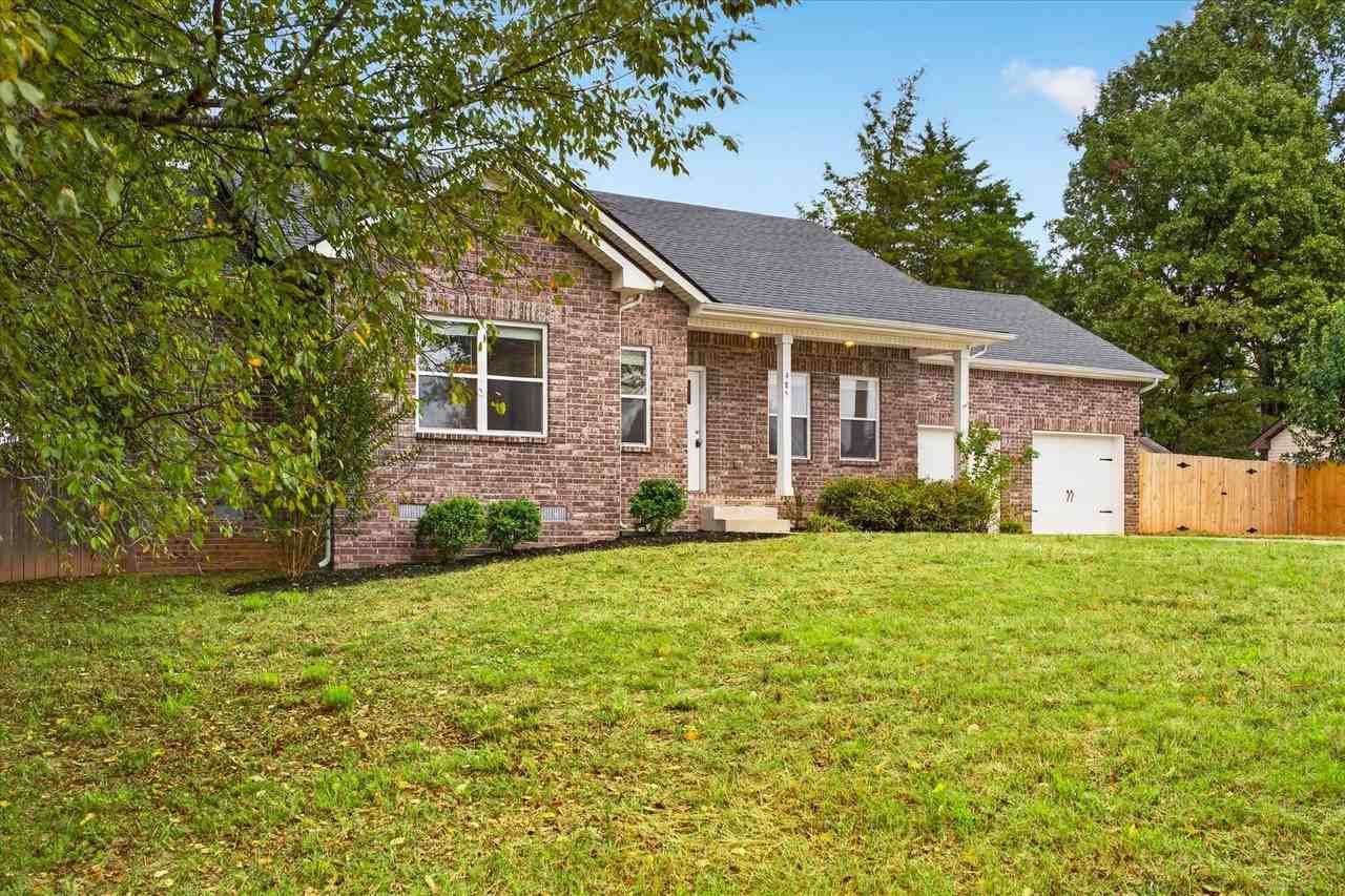 985 Trey Phillips Dr - Photo 2 of 37