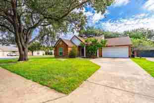 8226 Monona Ave - Photo 1 of 1
