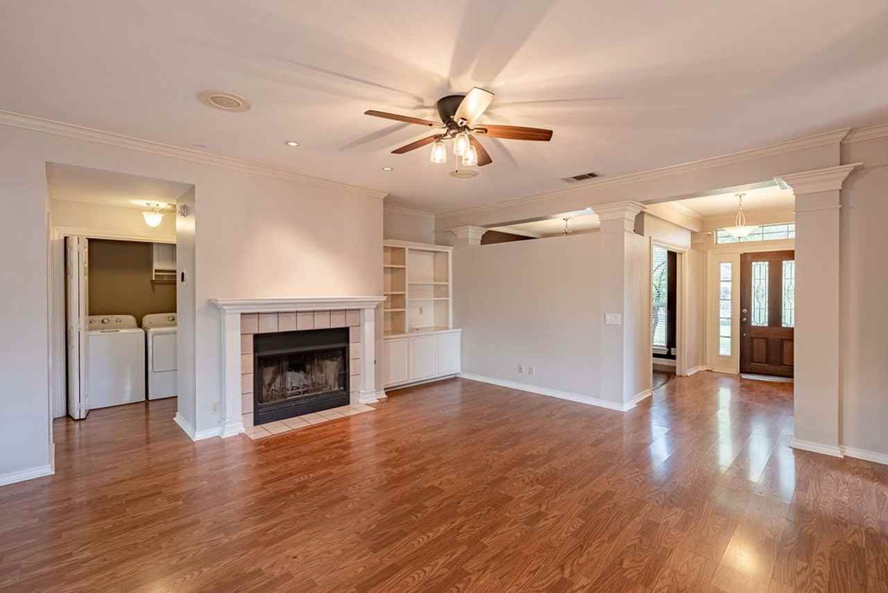 8226 Monona Ave - Photo 3 of 23