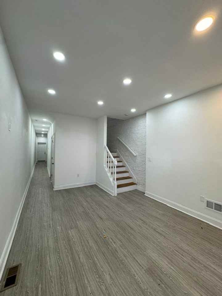 2121 Mcculloh St - Photo 6 of 22