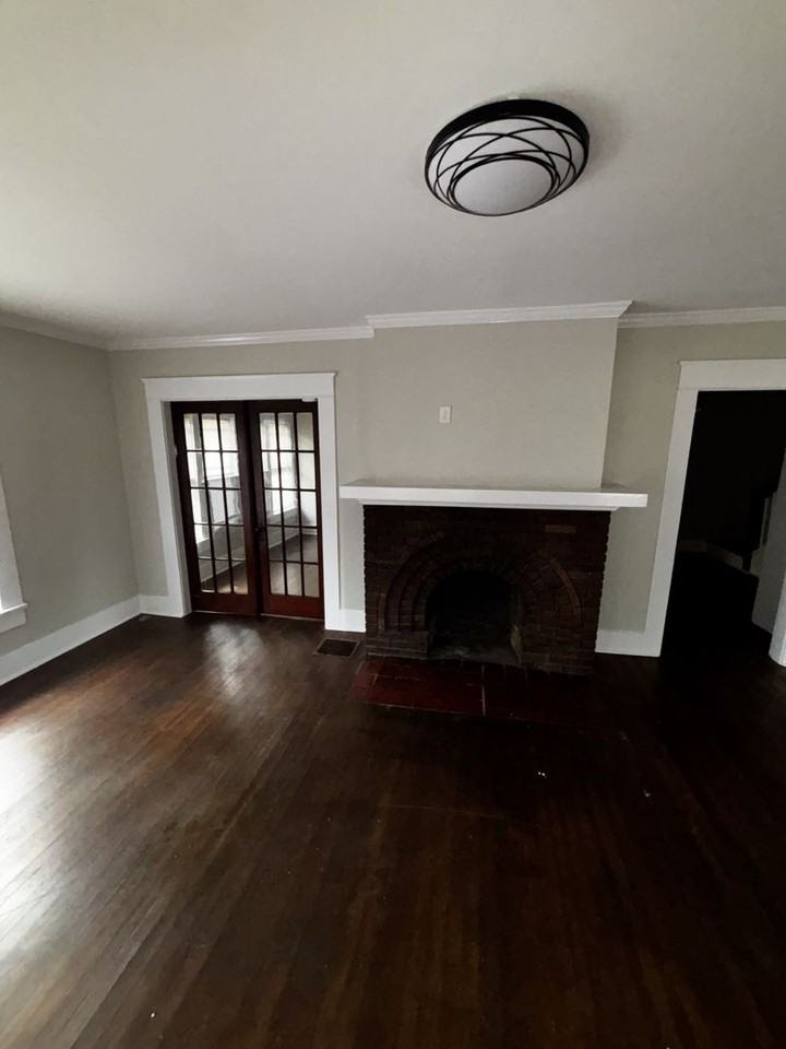 424 Arlington Ave - Photo 5 of 50