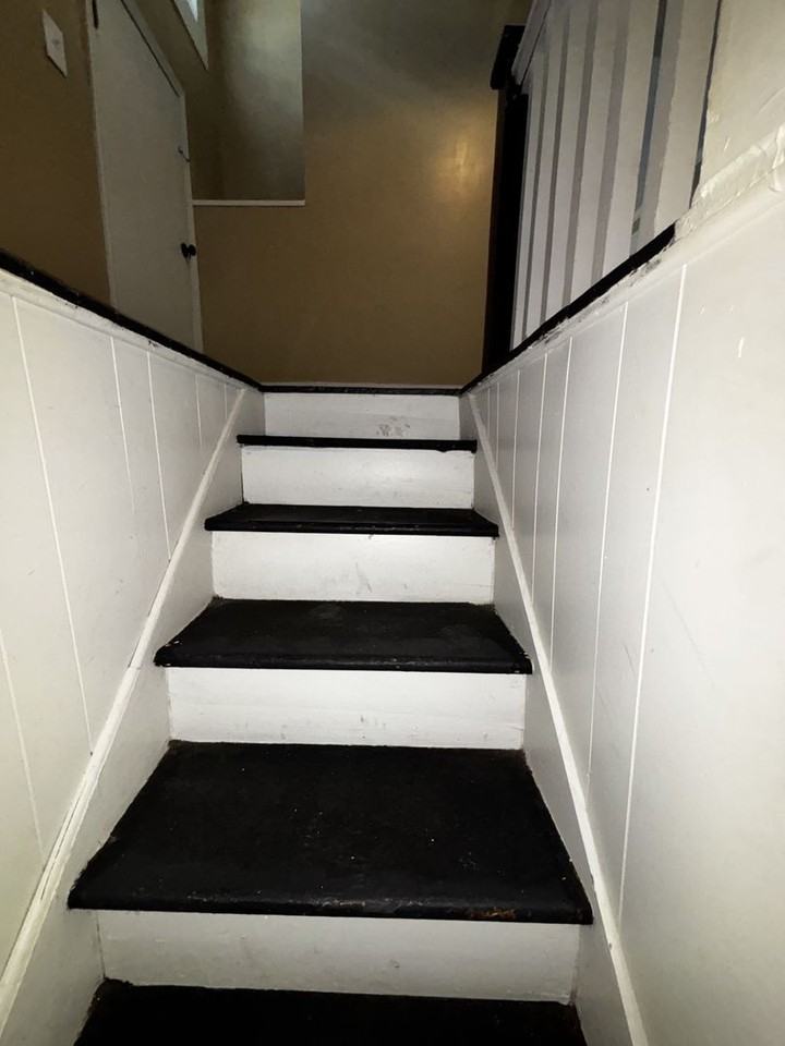 424 Arlington Ave - Photo 7 of 50