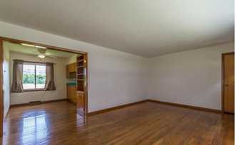 2533 E Eastgate Ln - Photo 1 of 1