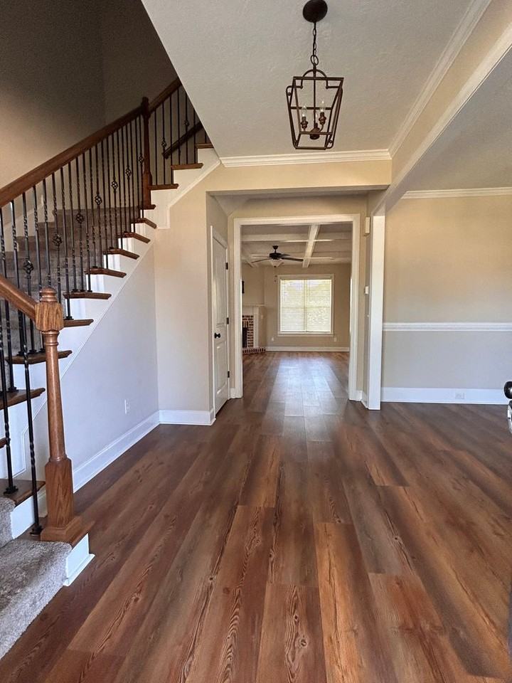 434 Vaughn Rd - Photo 2 of 23