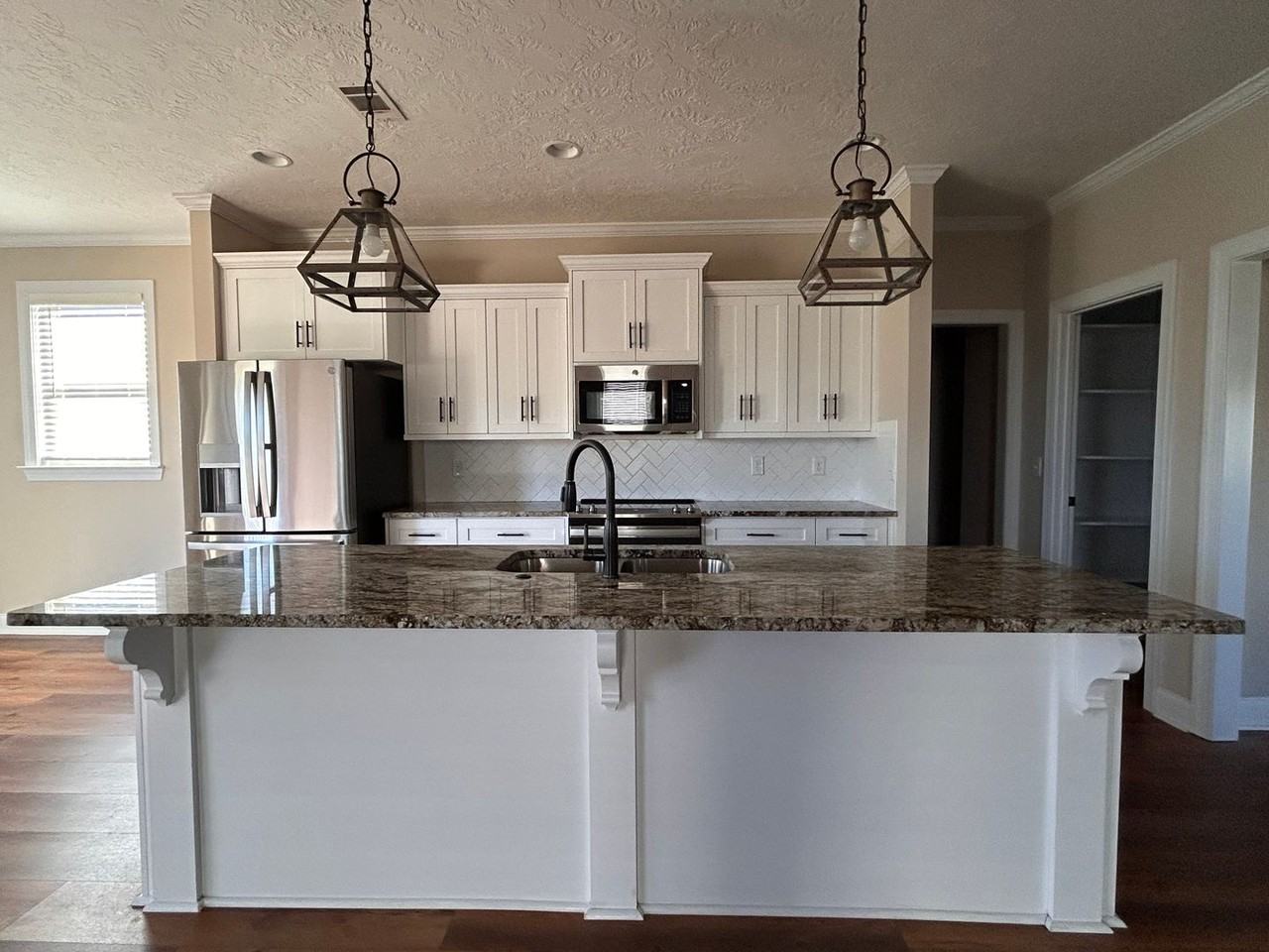 434 Vaughn Rd - Photo 7 of 23
