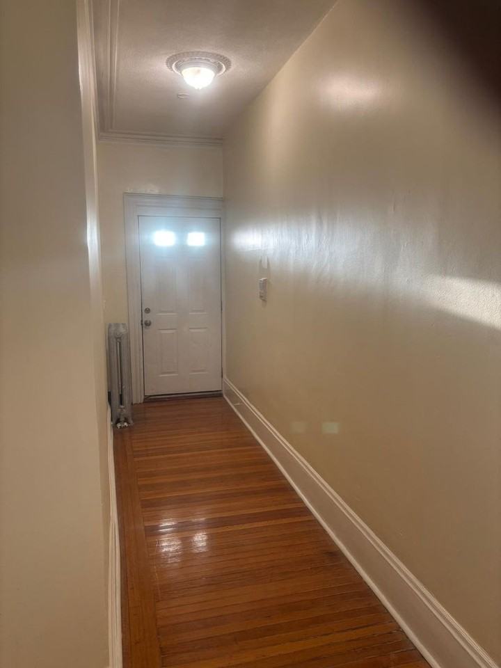 675 Main St - Photo 2 of 23