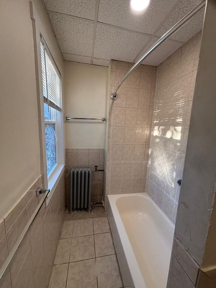 675 Main St - Photo 5 of 23