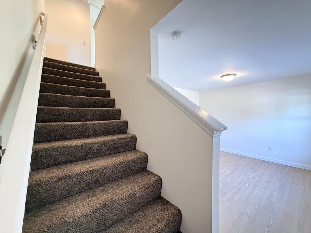 712 Scotti Ave - Photo 5 of 12