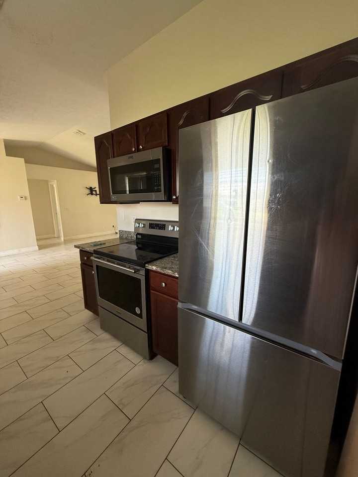 13612 Se 51st Ter - Photo 4 of 10