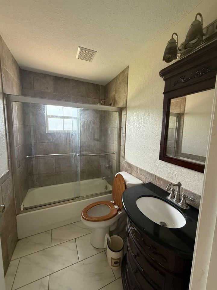 13612 Se 51st Ter - Photo 7 of 10