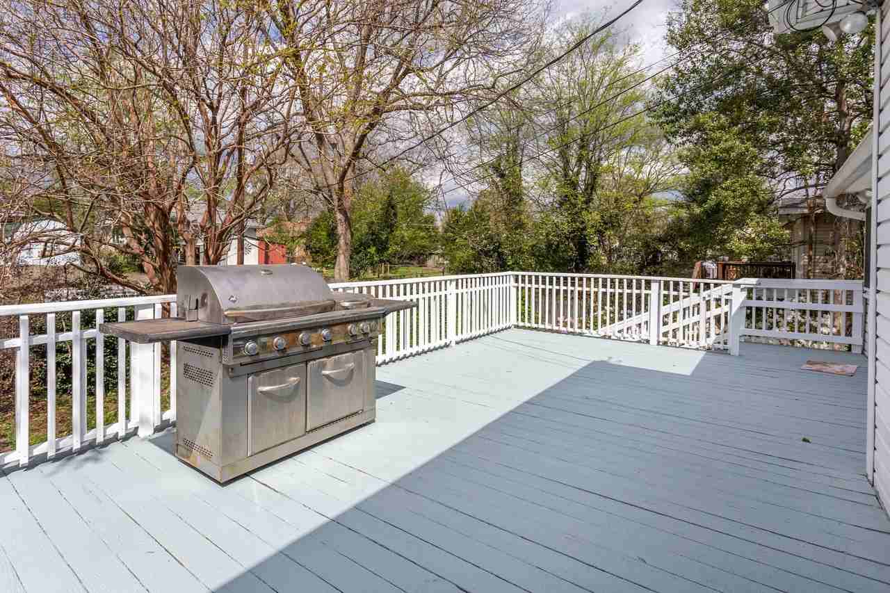 612 Keith Ave - Photo 5 of 18