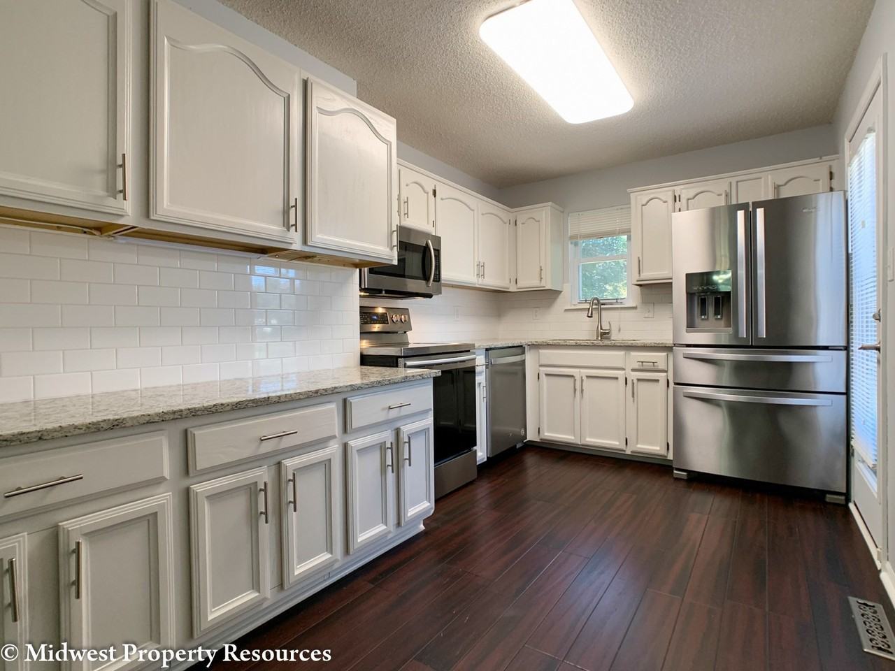 709 Se 10th Ter - Photo 2 of 23