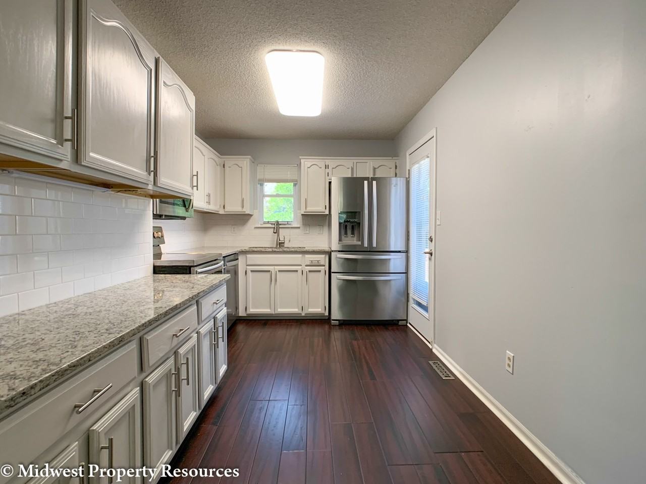 709 Se 10th Ter - Photo 3 of 23
