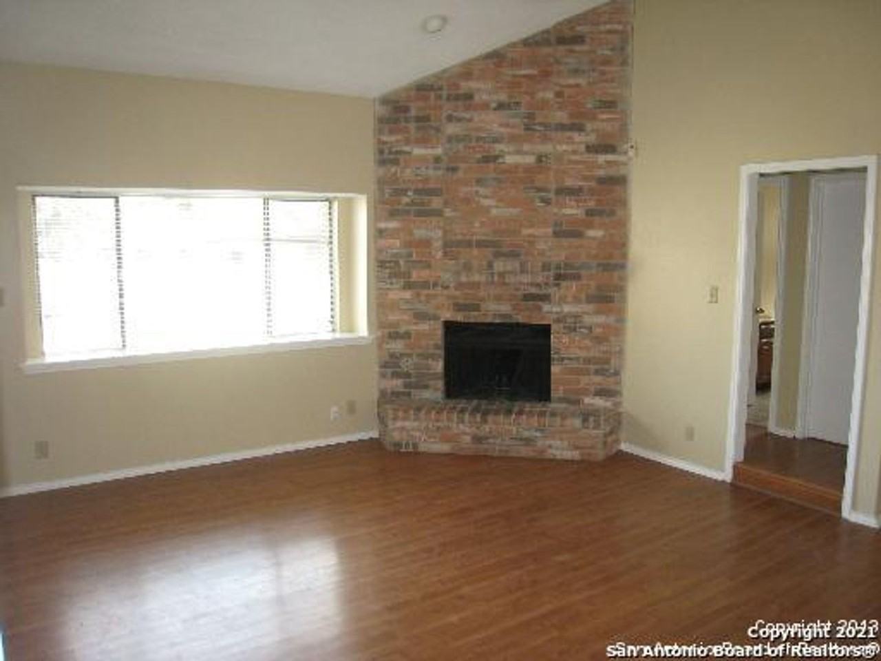 5506 Timber Shade - Photo 3 of 15