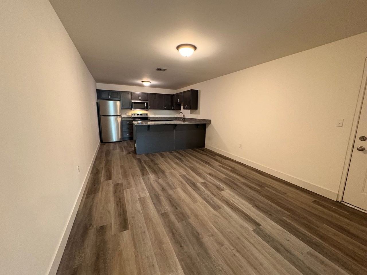 40 Grant St #14 - Photo 2 of 5