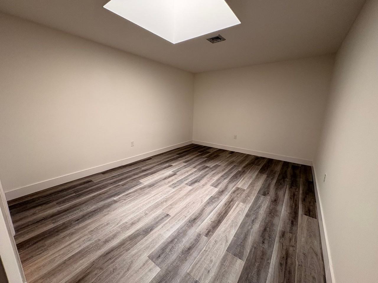 40 Grant St #14 - Photo 3 of 5
