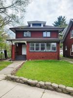 featured image of 2118 Lincoln Way W
