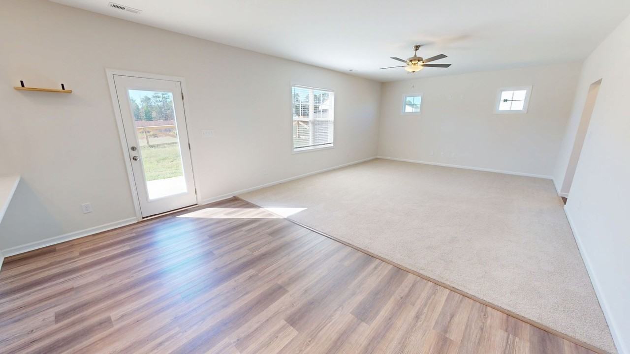 376 Palomo Pl - Photo 7 of 34