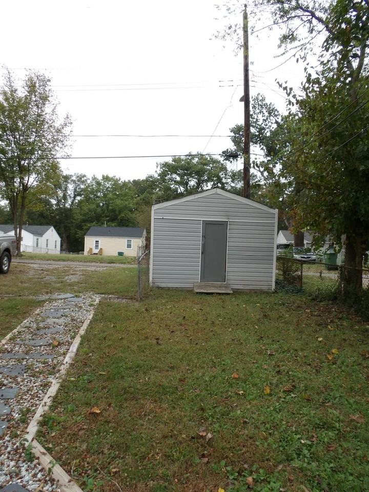 4705 Caldwell Ave - Photo 3 of 20