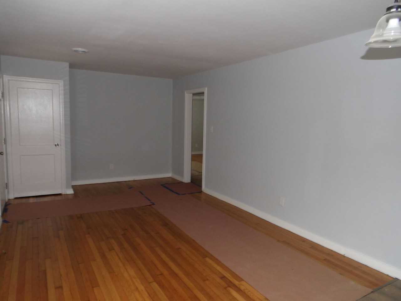 4705 Caldwell Ave - Photo 7 of 20