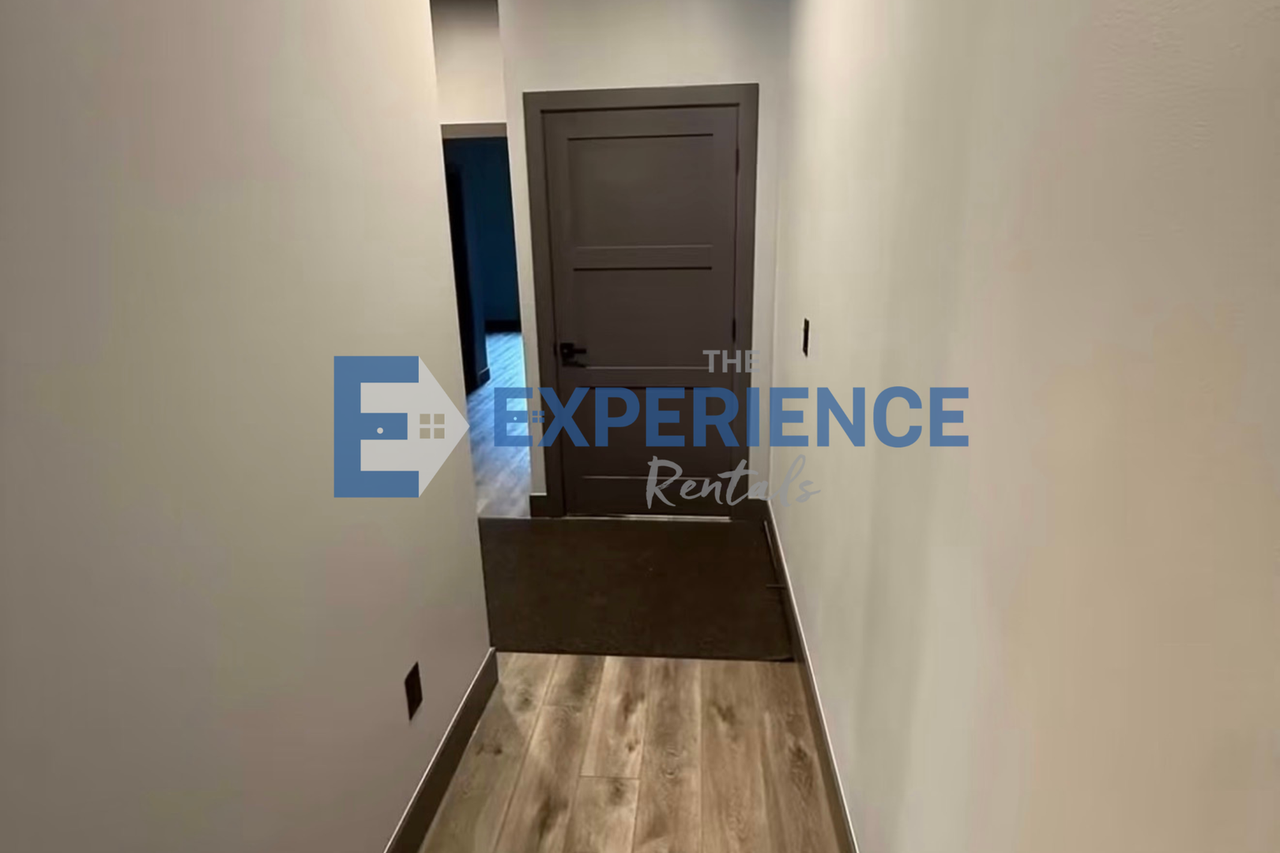 624 Broadway St - Photo 7 of 20