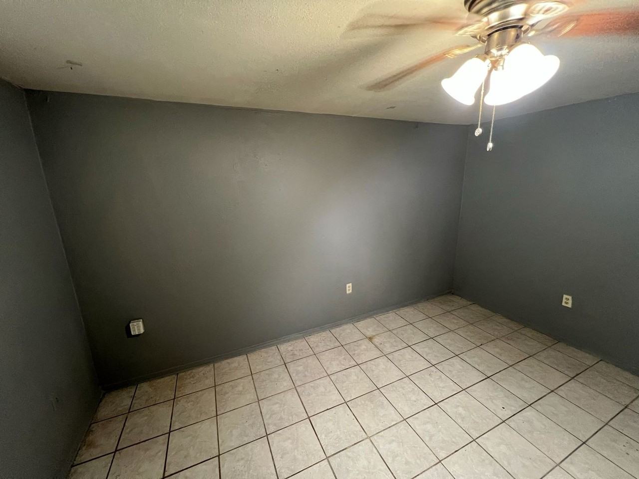 7048 Poinsettia Dr - Photo 5 of 21