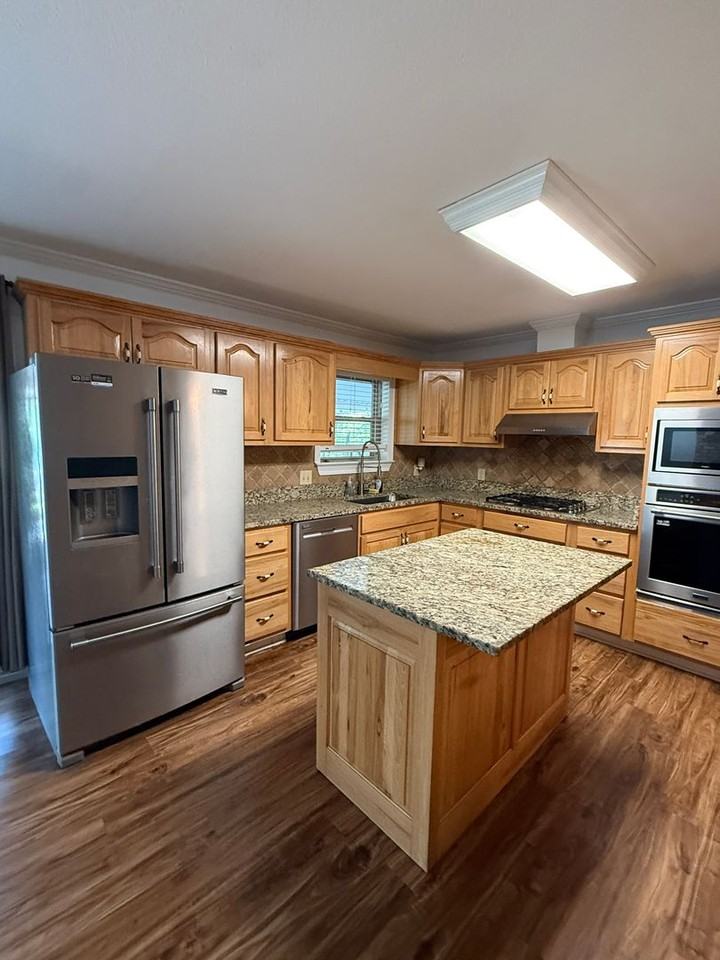 9320 Ventura Dr - Photo 3 of 32