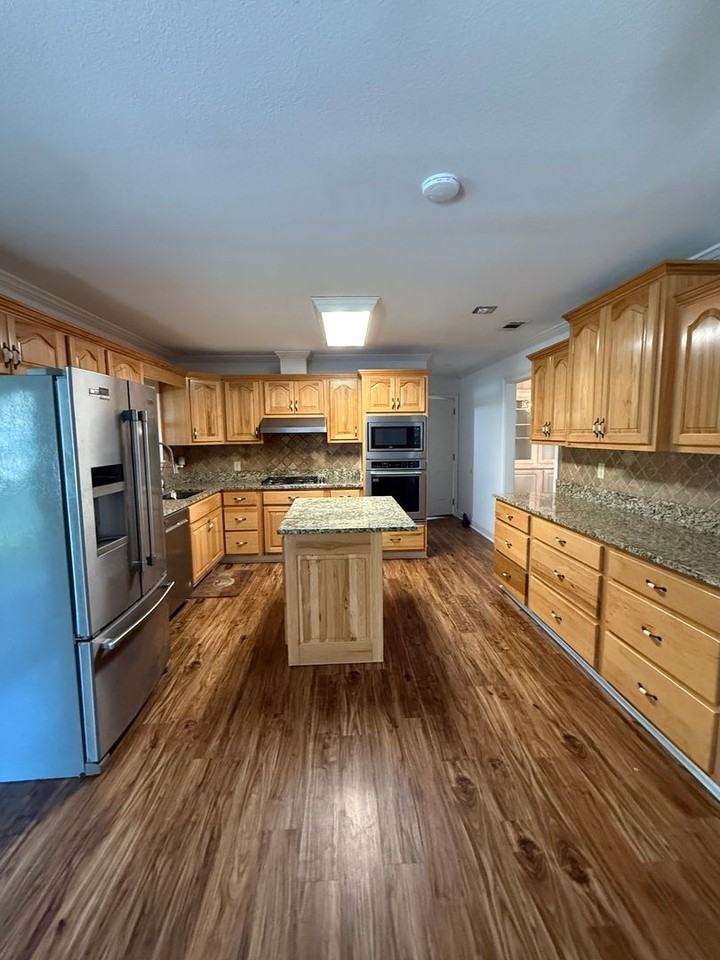 9320 Ventura Dr - Photo 4 of 32