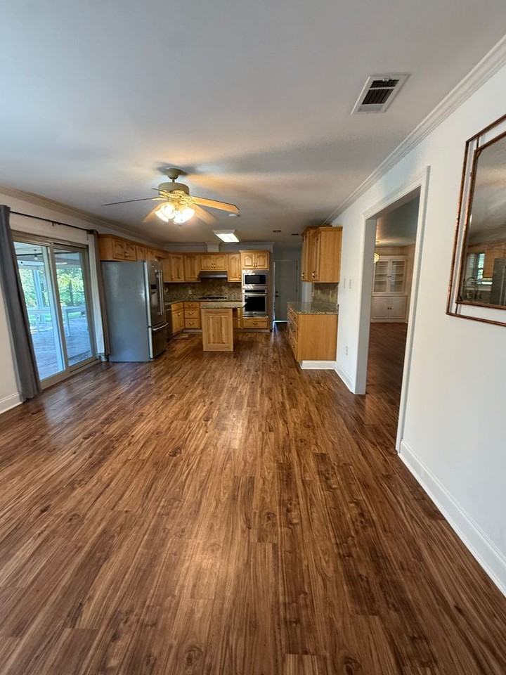 9320 Ventura Dr - Photo 6 of 32