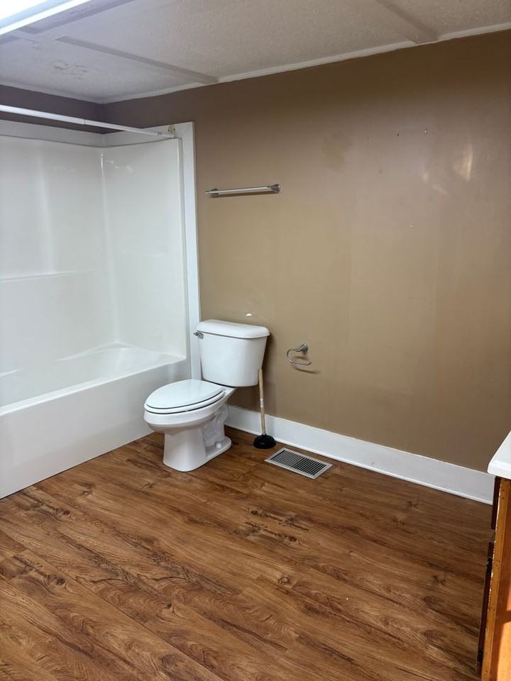 105 Dunn Cir - Photo 6 of 8