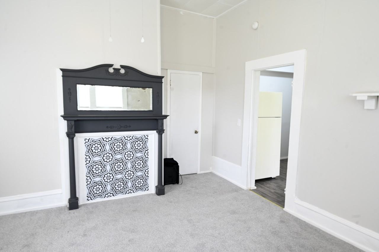 1504 Gilmore Street A - 1 #1 - Photo 5 of 9