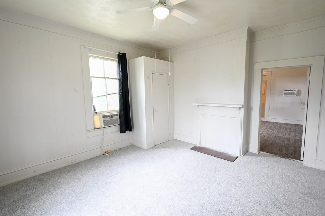 1504 Gilmore Street B - 1 #1 - Photo 4 of 11