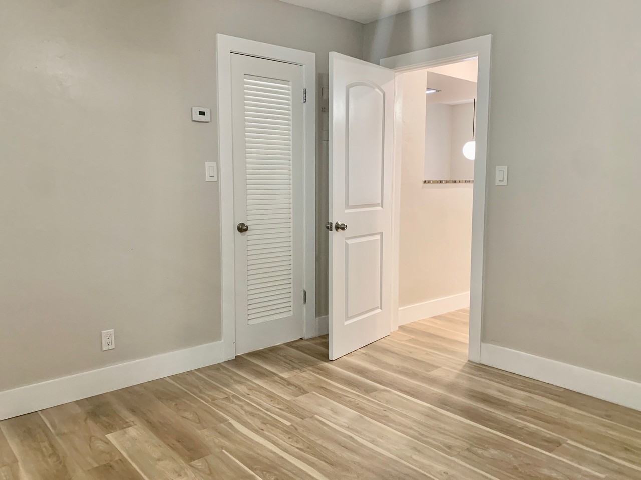 1921 NE 51ST STUnit 6 #6 - Photo 6 of 10