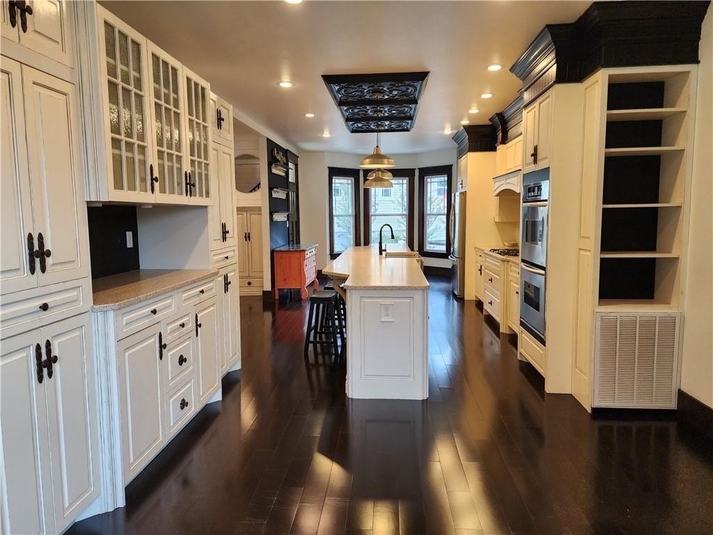 523 S Clifford St - Photo 7 of 20