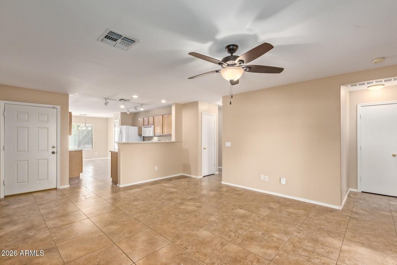 16222 W Boca Raton Rd - Photo 4 of 21