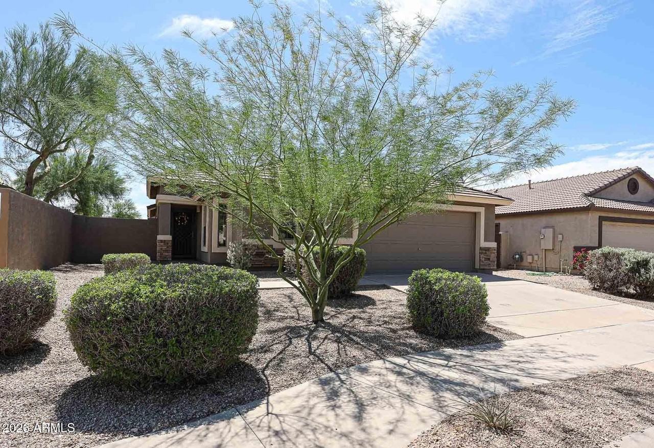 17505 W Ocotillo Ave - Photo 2 of 50